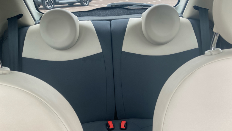 Fiat 500 1.2 Lounge 3dr [Start Stop] Petrol Hatchback